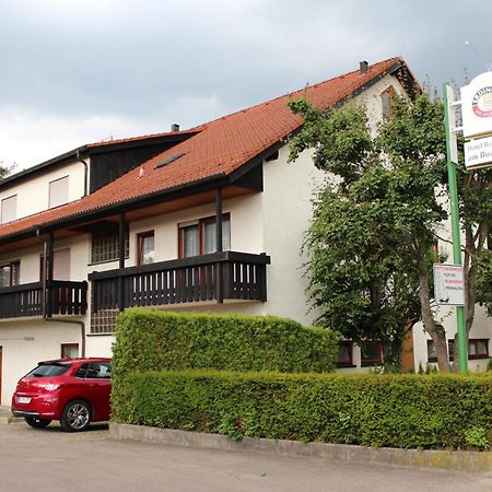 Hotel Am Buchwald Эсслинген Экстерьер фото